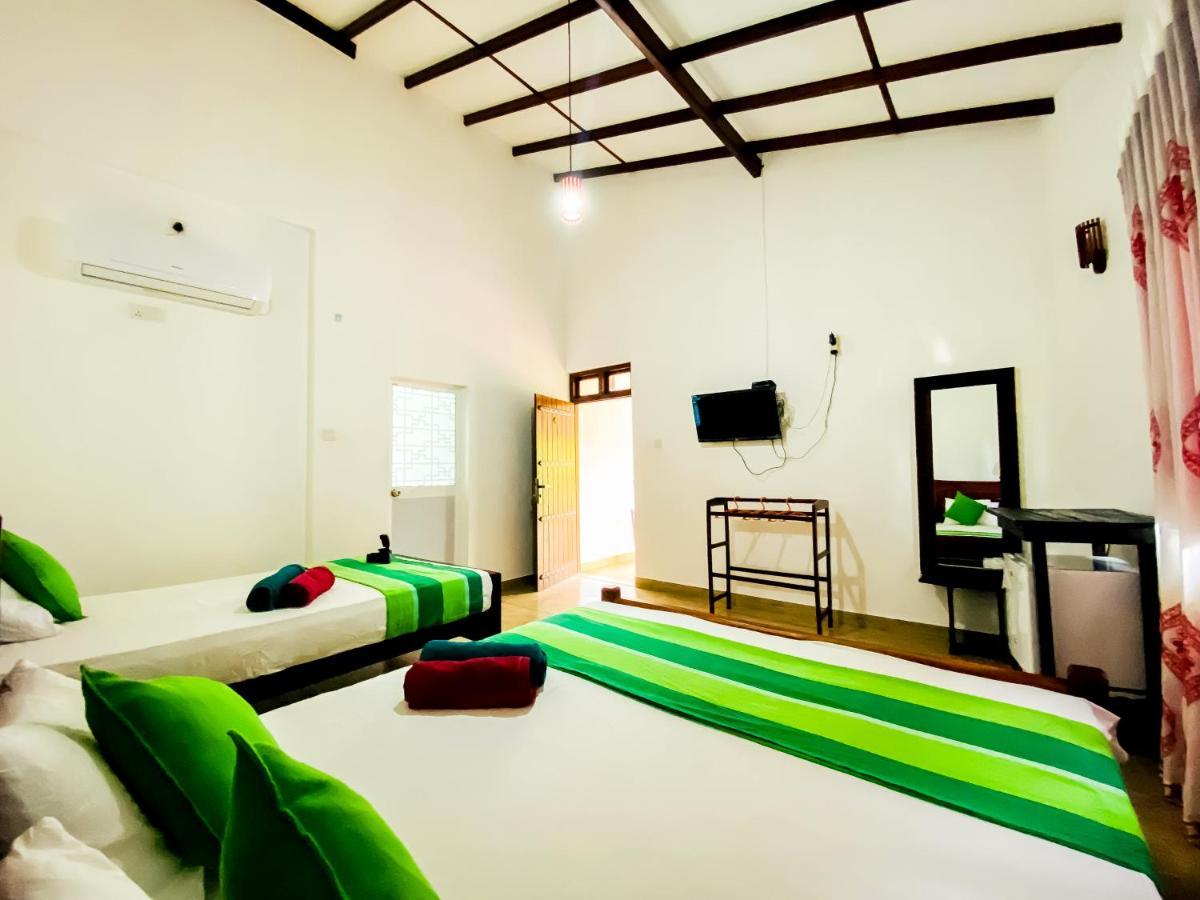 Lavender Home Yala Safari ティッサマハーラーマ エクステリア 写真